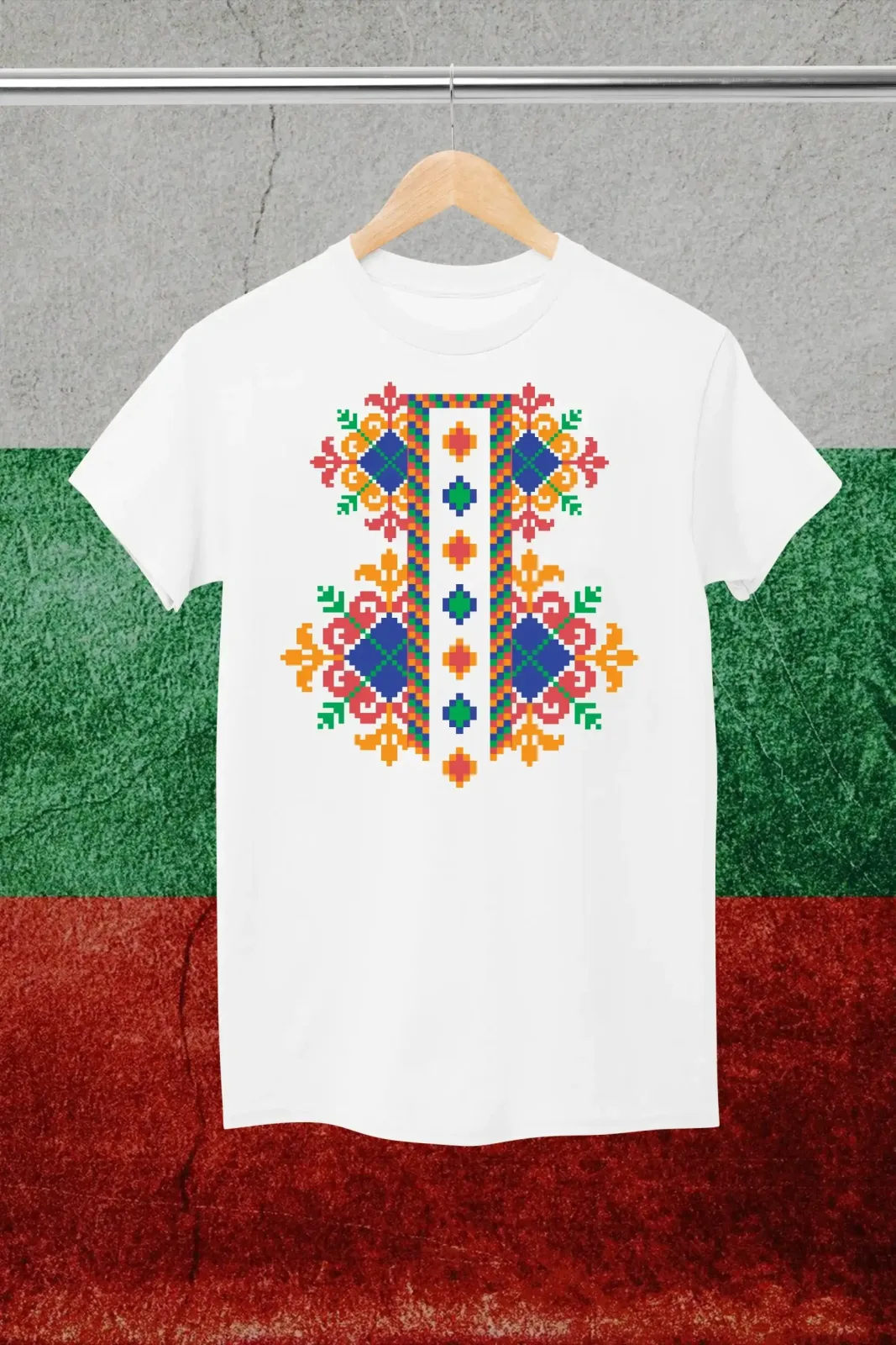 Тениска с шевица "Омайна Нишка"